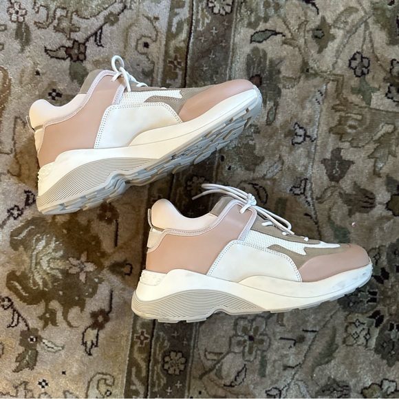 & Other Stories Chunky Sole Technical Sneakers Beige White Color Block Size 10 - Picture 1 of 11